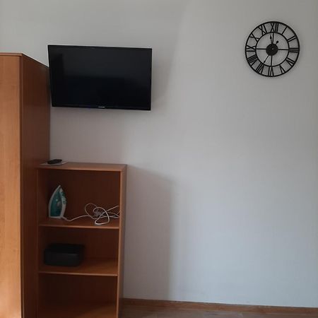 Apartamenty Marco 3-Bis- Przy Dworcu-Stare Miasto-Super Wi Fi Krasków Exterior foto